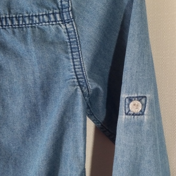 Justice blue buttons down shirt.  Size 10 - Picture 6 of 8